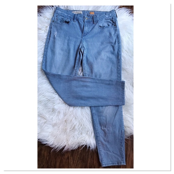 Anthropologie Denim - Pilcro Blue And White Striped Denim Jeans Size 29
